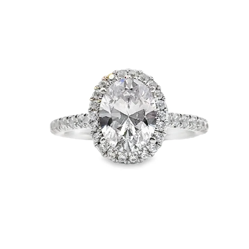 Padis Classique Halo Engagement Ring