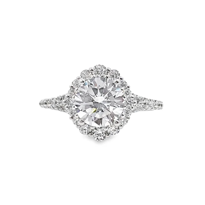 Padis Classique Halo Engagement Ring