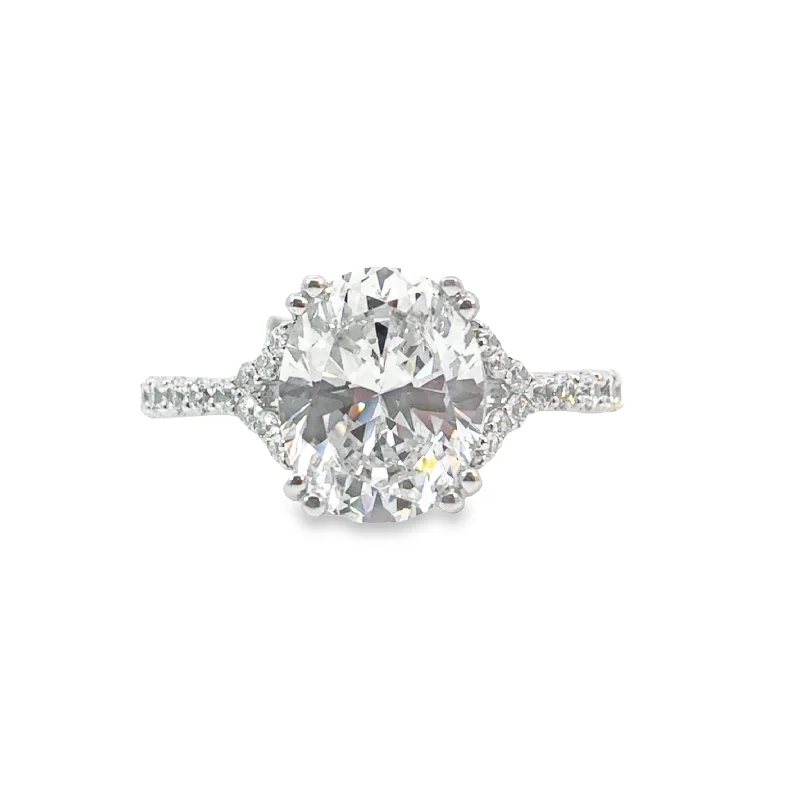 Padis Classique Diamond Engagement Ring