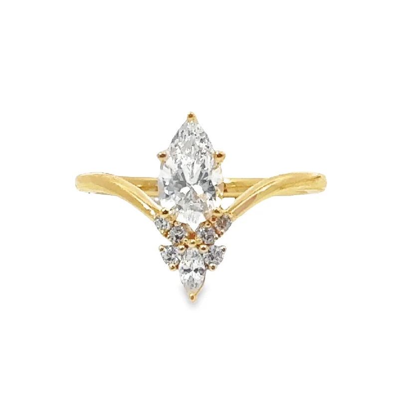 Padis Classique Diamond Engagement Ring