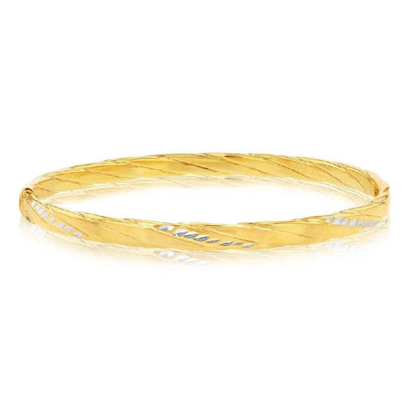 9ct Yellow Gold Silverfilled Diamond Cut Patterned 65mm Bangle